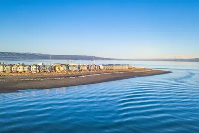 Image de Lakeshore Lodging Ocean Front Lodges