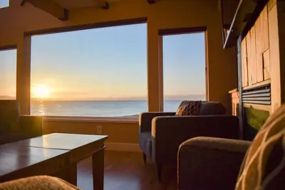 Image de Lakeshore Lodging Ocean Front Lodges