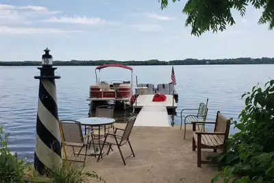 Image de Riverfront Retreat w/ Beach & Boat Access