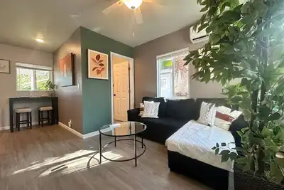 Image de Cozy King BnB near Bidwell Park