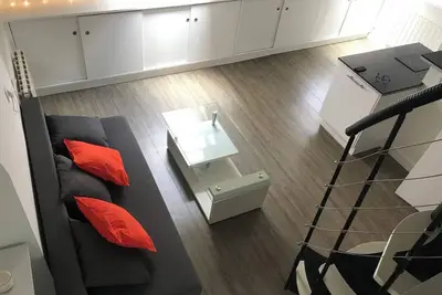 Image de Grand studio plein de charme dans le quartier Oberkampf dans le centre de Paris