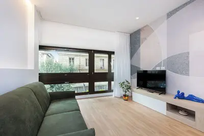 Image de Amazing Bright 1 Bedroom Via Tacito
