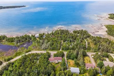 Private sunset getaway near Tobermory