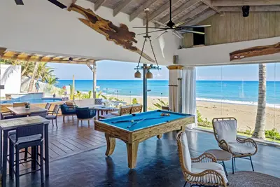 Image de Beach Front, spacious 5-bungalows in gorgeous Sosua, Cabarete, fully staffed.