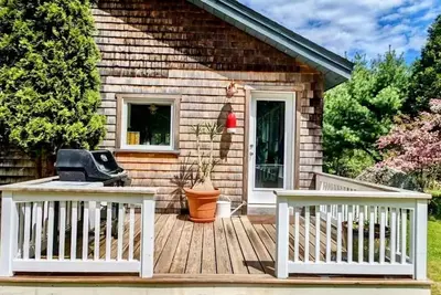 Image de Private, modern, minutes from Acadia.