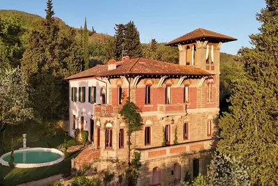 Image de Gilded-Age Italian Mansion with Pool & Parkland, Near to Florence & Chianti