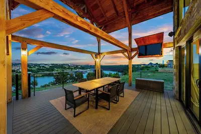 Image de Cabin on the Cliff / Possum Kingdom • Dock • Views