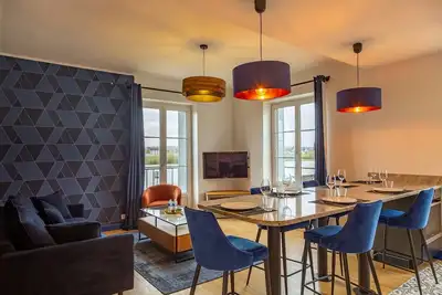 Image de Oiqia • Art Déco