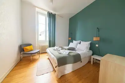 Image de Oiqia • Épicure