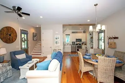 Image de Charming Cottage in Historic-Beautiful Bluffton, Sc with all necessary amenities