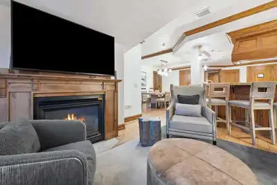 Image de Aspen Mountain Residences Luxurious 3-bdrm3-bath Condo near Silver Queen gondola