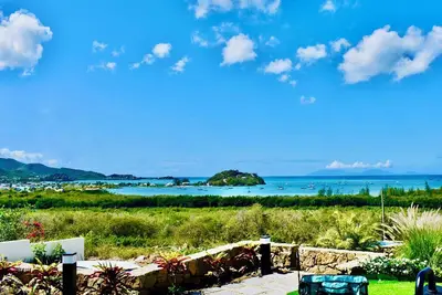 Image de Eden Roc Hermitage Bay - Luxury Escape with Stunning Sea Views