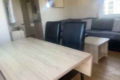 Image de Dog friendly 10 berth caravan at Dovercourt Holiday Park in Essex ref 44606j