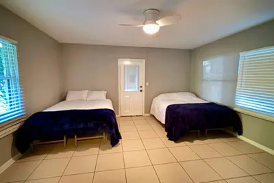 Image de The Nest: Cozy 1-bedroom apartment in fabulous Gainesville with pickleball!