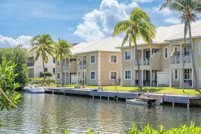 Image de Executive Canal Front Residence