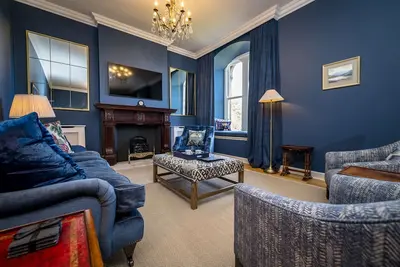 Image de Monastery 8 - Paterson 2 bedroom apartment with luxury period features