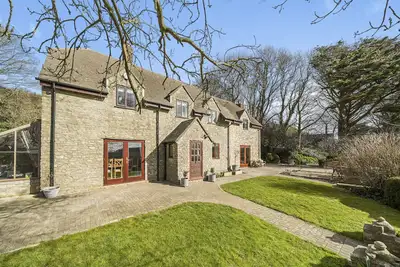 Image de Grove Lodge - sleeps 11 guests in 6 bedrooms