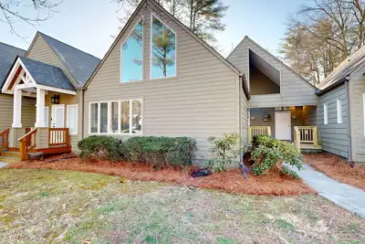 Image de Charming Sapphire, Nc Condo: Cozy, Dog-Friendly, Pool, Golf Course, & More