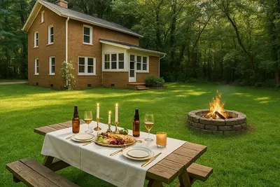 Image de 4br 50-Acre Ridge Retreat | Trails & Fire Pit
