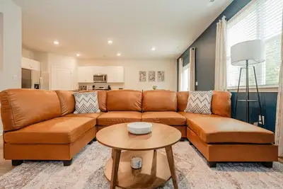 Image de 5br/3b, Sleeps 13, Pets+, Garage - Blue