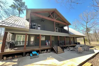 Image de New Listing on Little Mo River! ! Game Room! Relax & Have Fun! 4 Bed, 4. 5 Bath