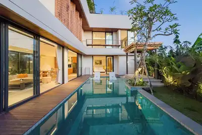 Image de Narawangsa Villa | 4br | Amazing Sunset Rooftop