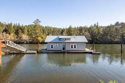 Image de The Float House at Jack Creek