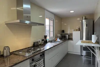 Image de Maison avec piscine privée et jacuzzi à 2km plage