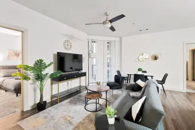 Image de Vibrant 2br Near Birmingham’s Best Spots 26