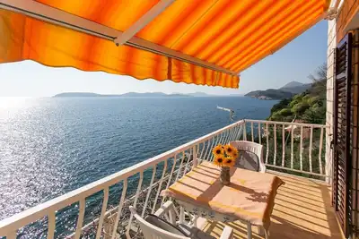Image de Apartments Neve - Two-Bedroom Apartment with Balcony and Sea View