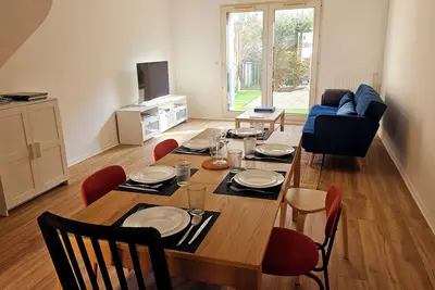 Image de Paul Eluard - Maison au calme parking centre Tours