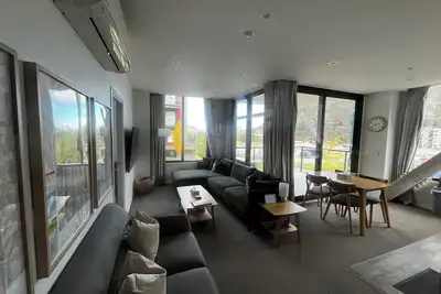 Image de Unit 6 Remarkables Garden. Entire Ground Floor Apartment. Your Adventure Base.