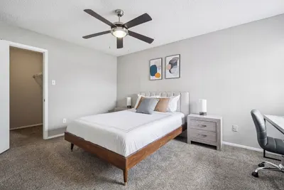 Image de 3001 Crystal Springs 1214 I Spacious 2 Bed 1 Bath