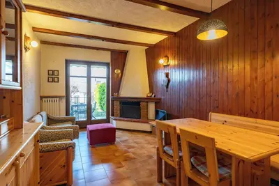 Image de Cremeno Hidden Garden