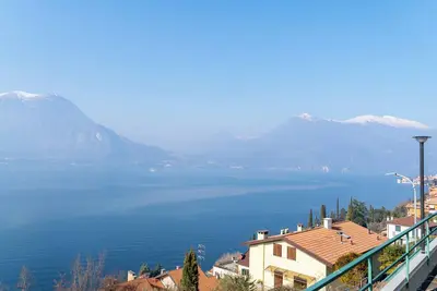 Image de The terrace on Como Lake - Varenna Pino