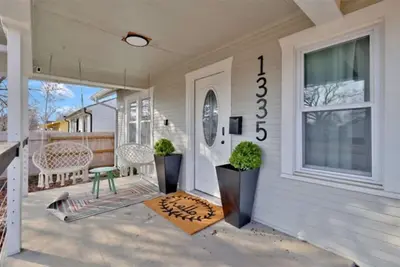 Image de 4-Br Quiet Retreat, Mins from Downtown Wichita