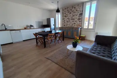 Image de Appartement 3pièces, quartier authentique Sétois à 5 minutes canaux/halles