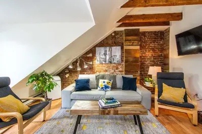 Image de Wonderful Loft in Historic Dt