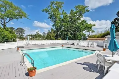 Image de Spacious Dog-Friendly Escape Near Bethany Beach w/ Pool & Sunroom