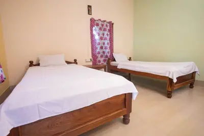 Image de Rhino Cottage Manas By Grb