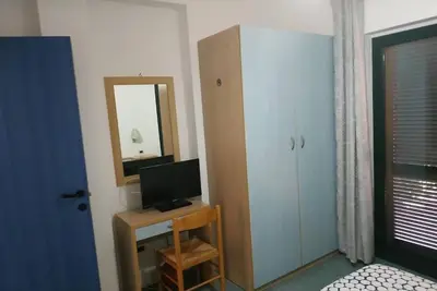 La Maison Du Parc: Apartment with Garden View