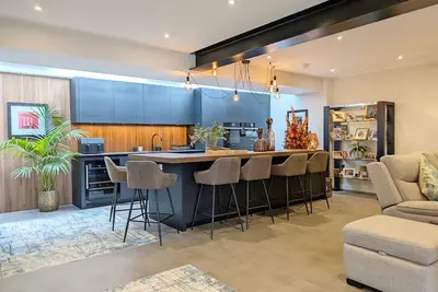 Image de St Cyriacs - Chichester  -  a town house that sleeps 6 guests  in 3 bedrooms