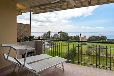 Image de Regarda - Sogno View Apartment with pool and lake view
