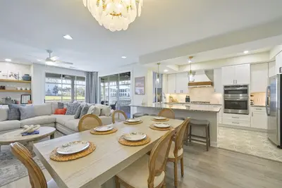 Image de Updated Villa|Private Beach|Pool|Tennis&Pickleball