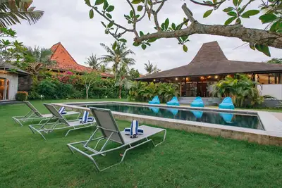 Image de 4-bedroom villa in gorgeous Bali with WiFi, Ac. Live your tropical dream
