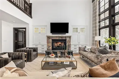 Image de Luxury Beaver Creek 7-Bed Golf Retreat | Central Air, Hot Tub, Golf Views