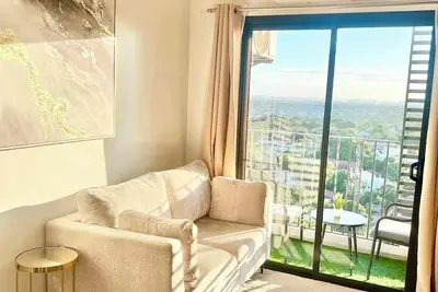 Image de New! 1br w/ Balcony & Free Parking at The Hive Residences @ CasaArbo