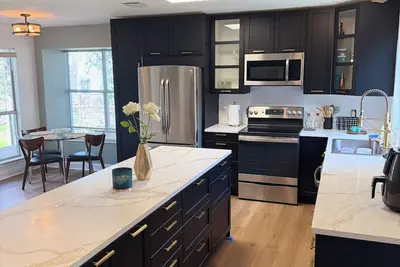 Image de Austin Retreat away from Home