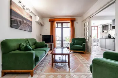 Image de Villa in the city center, right on the river Gilão