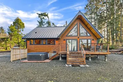 Image de Beautiful Ocean View Cabin and Hot Tub! !